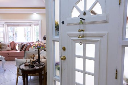 Detalhe Sala de casa de condomínio para alugar com 4 quartos, 250m² em Jardim Astro, Sorocaba