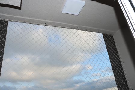 Apartamento para alugar com 2 quartos, 54m² em Jardim de Lourdes, Embu das Artes