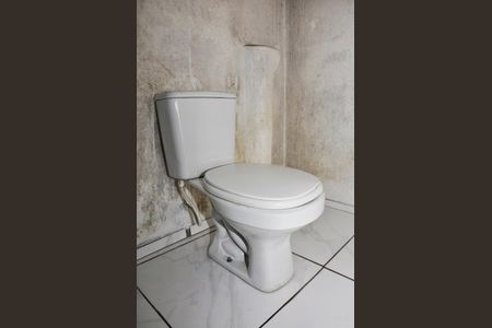 Casa para alugar com 65m², 2 quartos e sem vagaDetalhe - Banheiro Social