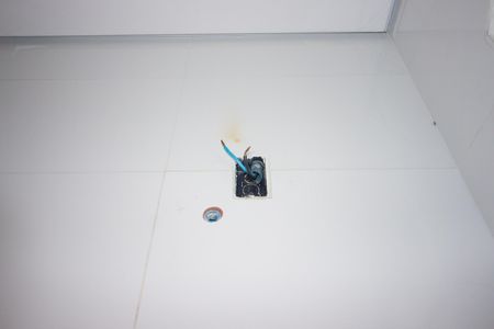 Banheiro Social de casa para alugar com 1 quarto, 60m² em Santa Helena, Contagem