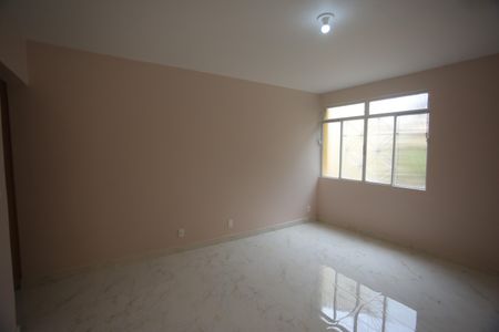 Apartamento para alugar com 87m², 3 quartos e 1 vagaSala