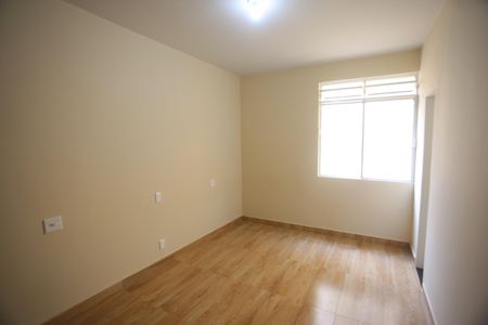 Apartamento para alugar com 87m², 3 quartos e 1 vagaSuite