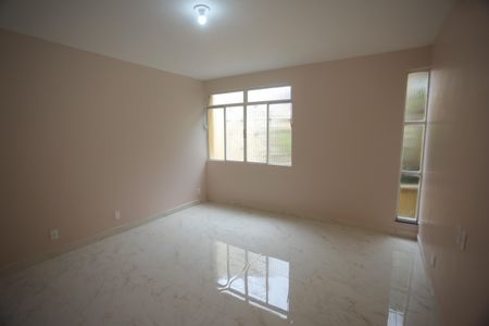 Sala de apartamento para alugar com 3 quartos, 87m² em Vila Ermelinda, Belo Horizonte
