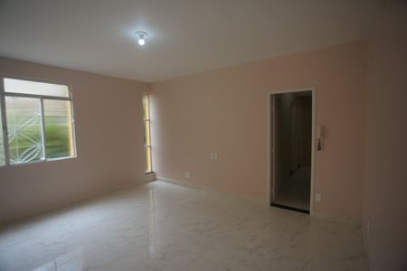 Apartamento para alugar com 87m², 3 quartos e 1 vagaSala