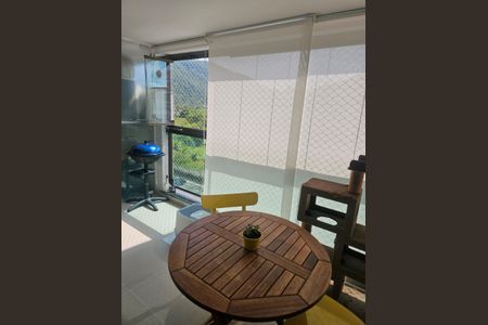 Apartamento para alugar com 74m², 2 quartos e 1 vaga Apartamento para alugar com 74m², 2 quartos e 1 vagaÁrea externa