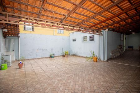 Casa à venda com 360m², 4 quartos e 5 vagasQuintal