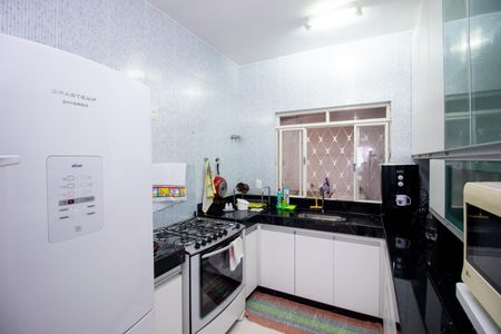 Casa à venda com 360m², 4 quartos e 5 vagasCozinha