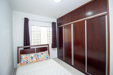 Casa à venda com 360m², 4 quartos e 5 vagasQuarto 2