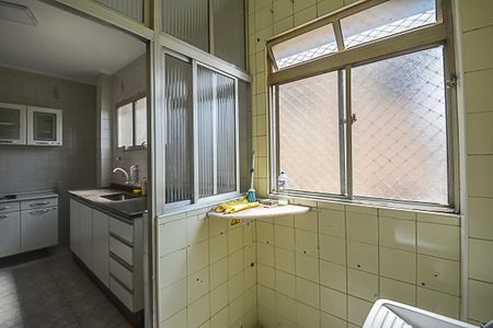 Apartamento à venda com 63m², 3 quartos e 1 vaga Apartamento à venda com 63m², 3 quartos e 1 vagaÁrea de Serviço