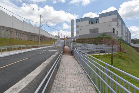 Apartamento à venda com 42m², 2 quartos e 1 vaga Apartamento à venda com 42m², 2 quartos e 1 vagaÁrea comum