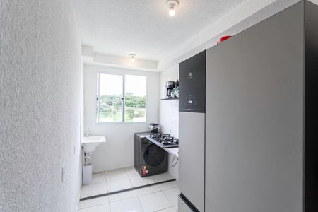 Apartamento à venda com 42m², 2 quartos e 1 vaga Apartamento à venda com 42m², 2 quartos e 1 vagaCozinha e Área de Serviço