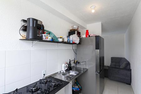 Apartamento à venda com 42m², 2 quartos e 1 vaga Apartamento à venda com 42m², 2 quartos e 1 vagaCozinha e Área de Serviço