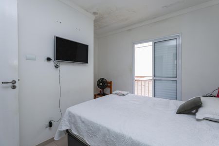 Casa de condomínio à venda com 92m², 2 quartos e 3 vagasSuíte