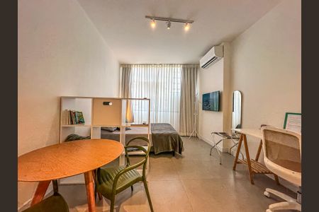 Kitnet/Studio à venda com 1 quarto, 34m² em Centro, Rio de Janeiro