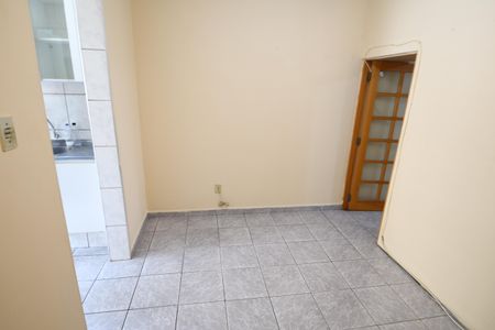 Sala de kitnet/studio para alugar com 1 quarto, 36m² em Cambuí, Campinas