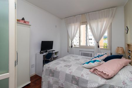 Apartamento à venda com 2 quartos, 71m² em Santana, Porto Alegre