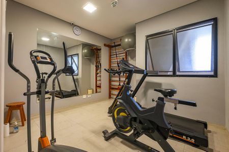 Apartamento à venda com 147m², 3 quartos e 3 vagas Apartamento à venda com 147m², 3 quartos e 3 vagasAcademia