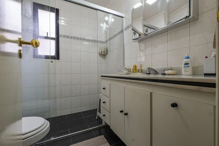 Apartamento à venda com 147m², 3 quartos e 3 vagas Apartamento à venda com 147m², 3 quartos e 3 vagasSuíte 1