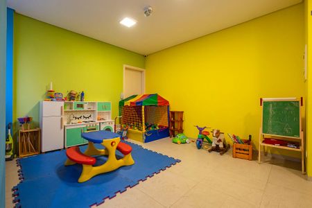 Apartamento à venda com 147m², 3 quartos e 3 vagas Apartamento à venda com 147m², 3 quartos e 3 vagasBrinquedoteca