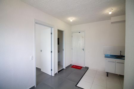 Sala de apartamento para alugar com 2 quartos, 33m² em Jardim Caravelas, São Paulo