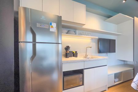 Cozinha de kitnet/studio para alugar com 1 quarto, 26m² em Vila Mariana, São Paulo