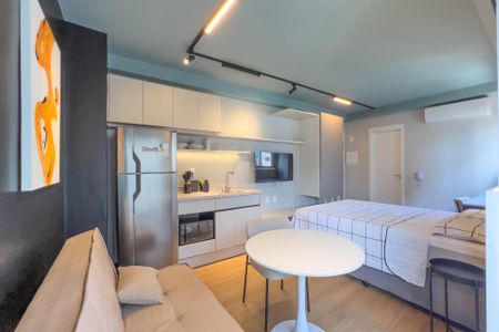 Studio para alugar com 26m², 1 quarto e sem vaga Studio para alugar com 26m², 1 quarto e sem vagaStudio