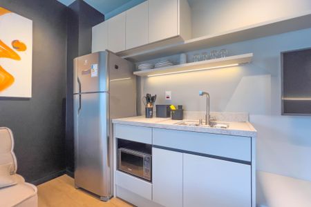 Cozinha de kitnet/studio para alugar com 1 quarto, 26m² em Vila Mariana, São Paulo
