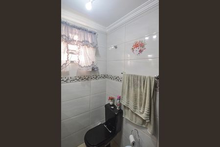 Apartamento à venda com 56m², 2 quartos e 1 vaga Apartamento à venda com 56m², 2 quartos e 1 vagaBanheiro