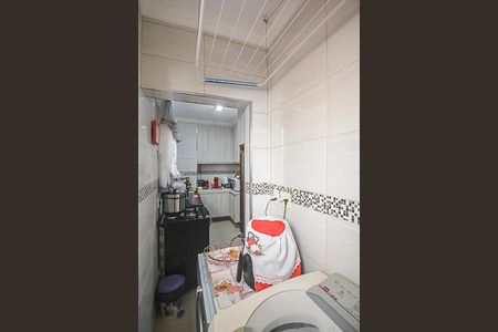 Apartamento à venda com 56m², 2 quartos e 1 vaga Apartamento à venda com 56m², 2 quartos e 1 vagaÁrea de Serviço