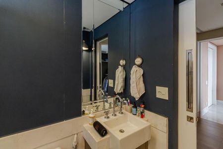 Apartamento à venda com 150m², 1 quarto e 3 vagasBanheiro da Suíte