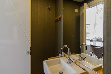 Apartamento à venda com 150m², 1 quarto e 3 vagasLavabo