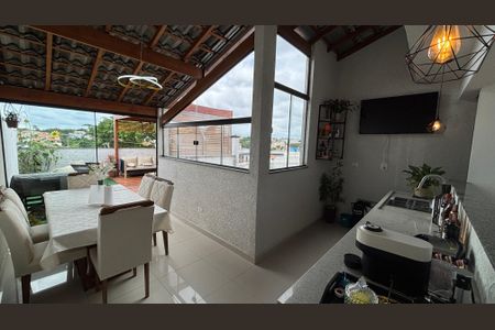 Apartamento à venda com 90m², 2 quartos e 1 vagaCobertura 