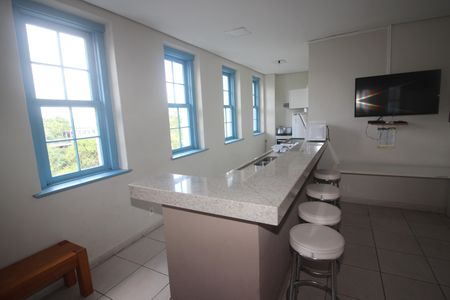 Apartamento para alugar com 54m², 2 quartos e 1 vaga Apartamento para alugar com 54m², 2 quartos e 1 vagaÁrea comum - Salão de festas 2