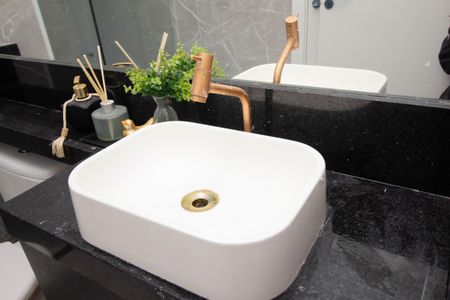 Apartamento para alugar com 37m², 2 quartos e sem vaga Apartamento para alugar com 37m², 2 quartos e sem vagaBanheiro