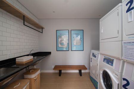 Apartamento para alugar com 37m², 2 quartos e sem vaga Apartamento para alugar com 37m², 2 quartos e sem vagaLavanderia