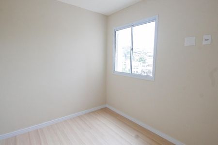 Quarto 1 de apartamento para alugar com 2 quartos, 39m² em Jardim Piracuama, São Paulo