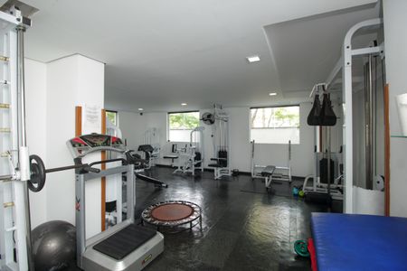 Apartamento à venda com 190m², 4 quartos e 2 vagasAcademia