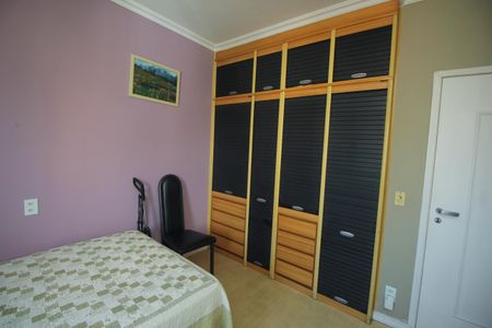 Apartamento à venda com 190m², 4 quartos e 2 vagasQuarto 1