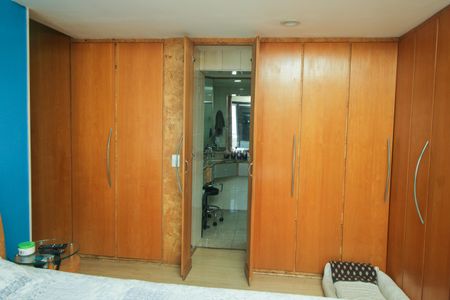 Apartamento à venda com 190m², 4 quartos e 2 vagasCloset da suíte Master