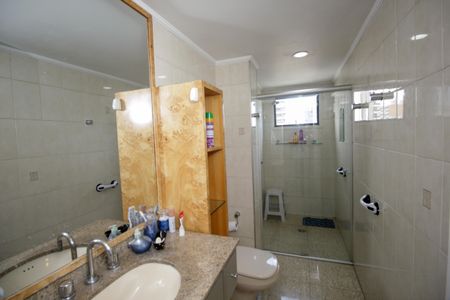 Apartamento à venda com 190m², 4 quartos e 2 vagasBanheiro