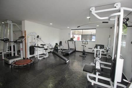 Apartamento à venda com 190m², 4 quartos e 2 vagasAcademia