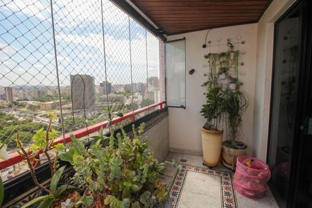 Apartamento à venda com 190m², 4 quartos e 2 vagasVaranda da Sala