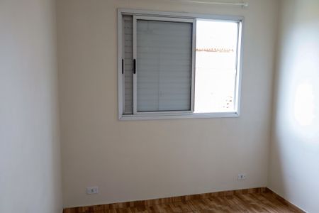 Quarto 2 de apartamento para alugar com 2 quartos, 49m² em Ayrosa, Osasco