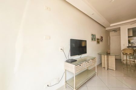 Sala de apartamento para alugar com 3 quartos, 89m² em Balneario Cidade Atlantica, Guarujá