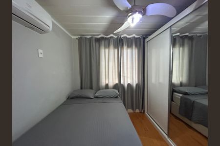 Casa de condomínio à venda com 65m², 2 quartos e 2 vagasQuarto 1