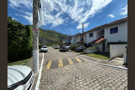 Casa de condomínio à venda com 65m², 2 quartos e 2 vagasÁrea comum