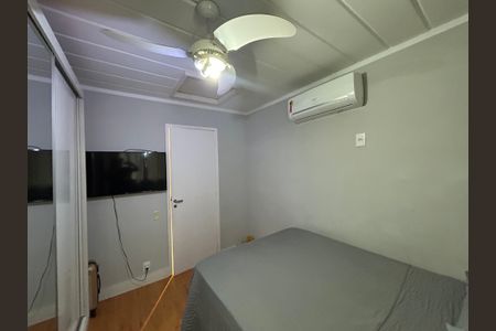 Casa de condomínio à venda com 65m², 2 quartos e 2 vagasQuarto 1