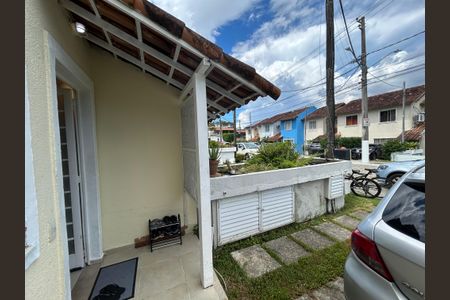 Casa de condomínio à venda com 65m², 2 quartos e 2 vagasVaranda