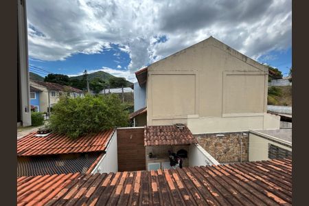 Casa de condomínio à venda com 65m², 2 quartos e 2 vagasVista do Quarto 2