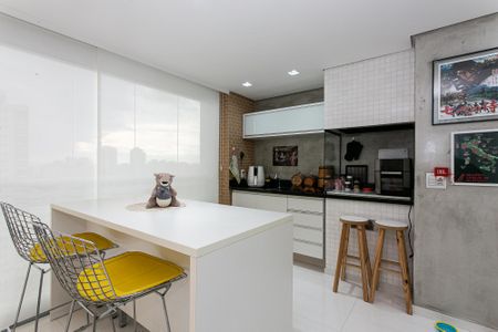 Varanda gourmet de apartamento à venda com 4 quartos, 178m² em Vila Gomes Cardim, São Paulo
